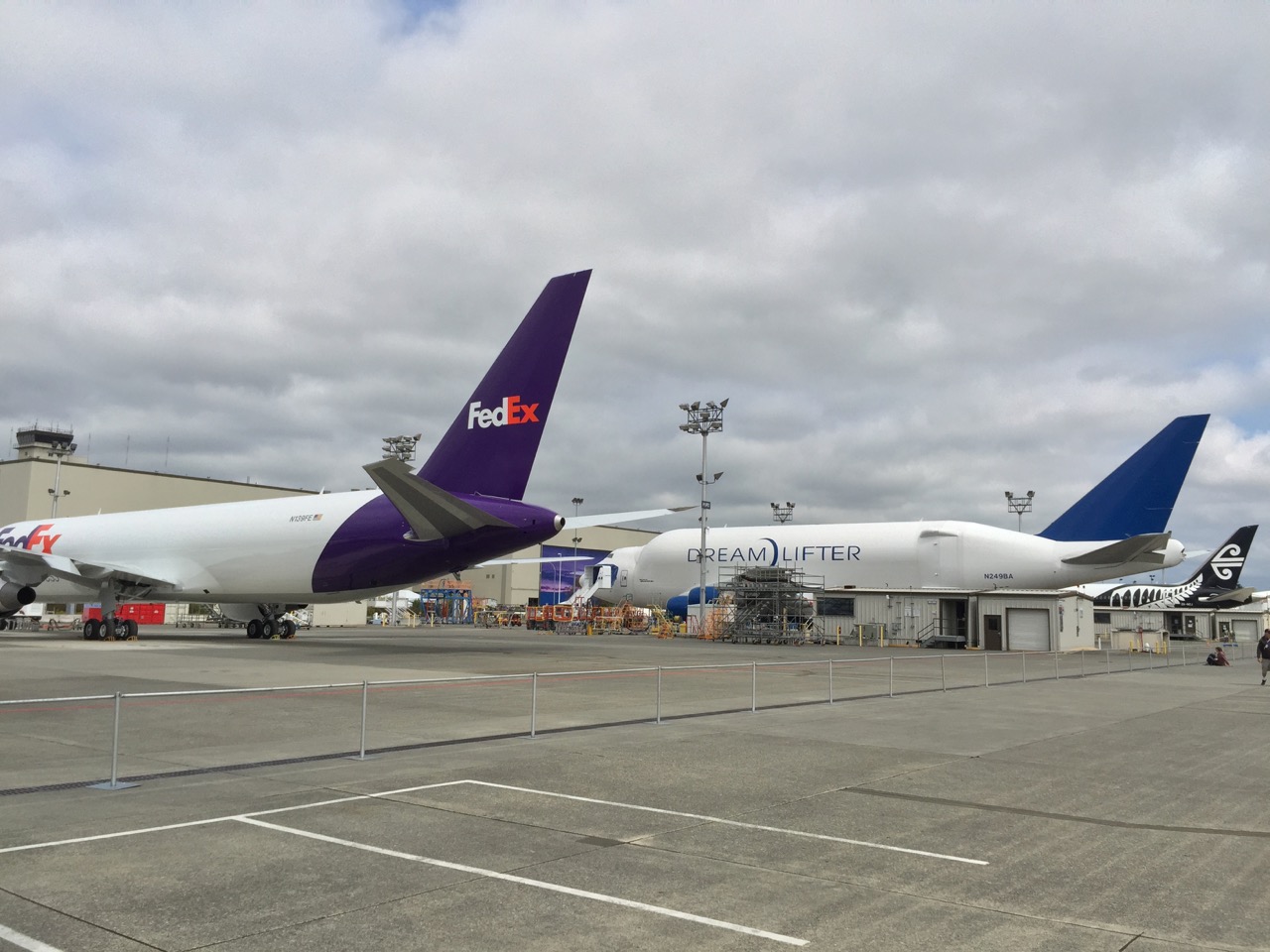 photos from Family Day at the Boeing Everett Factory (56k use the